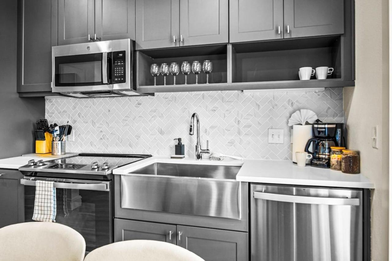 Luxurious New Unit 1Bd1Ba Pool, Golf Sim Lejlighed Austin Eksteriør billede